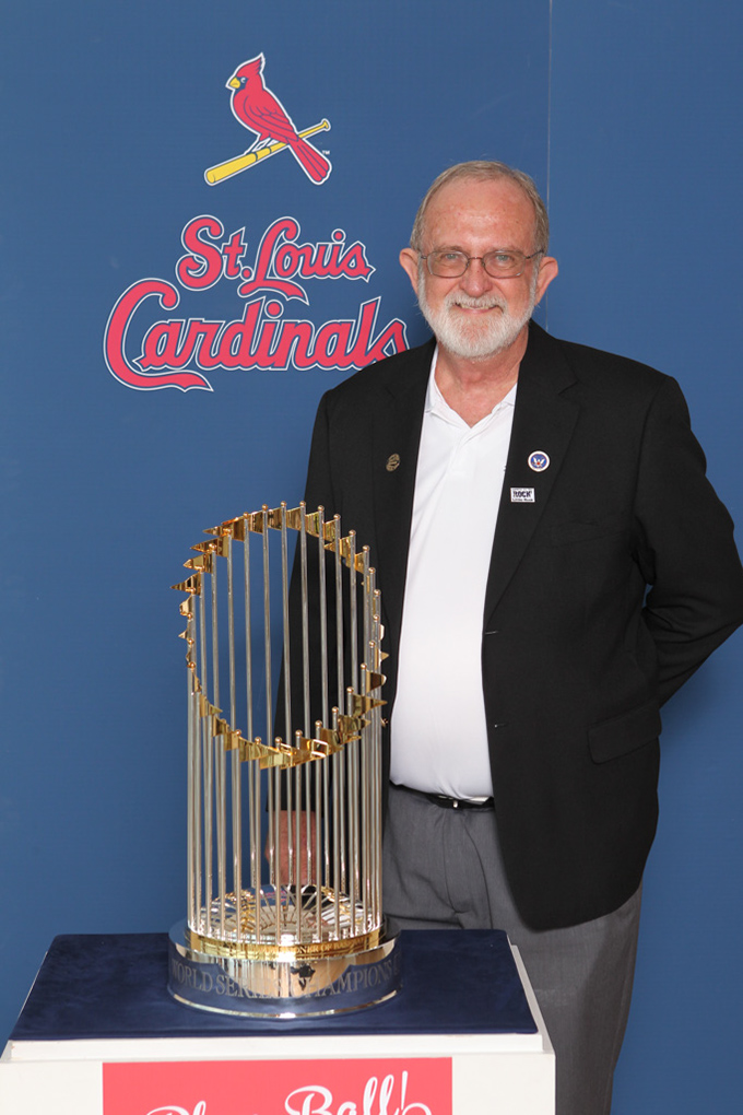 227 ©NELSON CHENAULT CLINTON CENTER presents ST LOUIS CARDINALS WORLD CHAMPIONSHIP TROPHY 070412