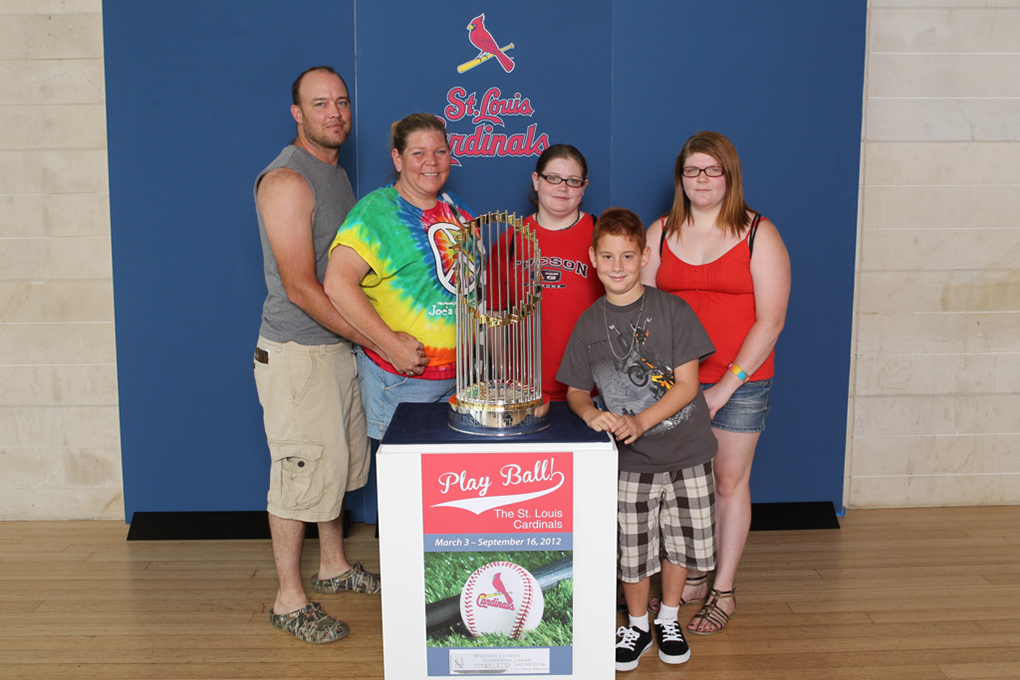 517 ©NELSON CHENAULT CLINTON CENTER presents ST LOUIS CARDINALS WORLD CHAMPIONSHIP TROPHY 070412