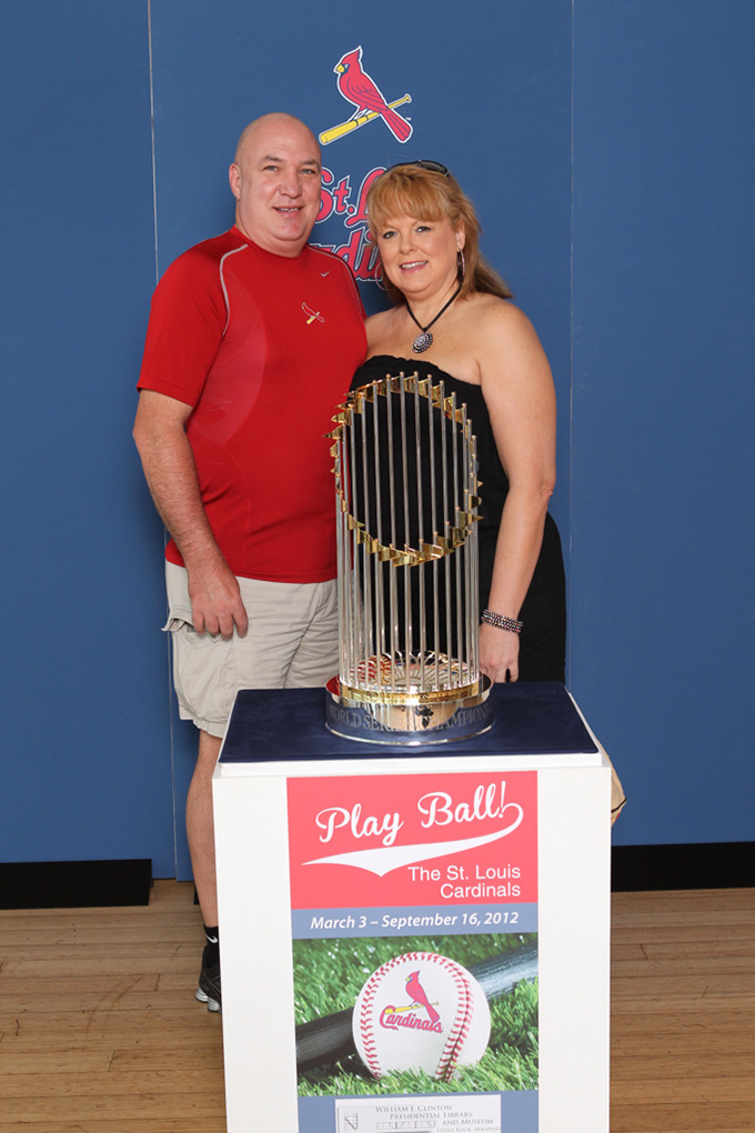 210 ©NELSON CHENAULT CLINTON CENTER presents ST LOUIS CARDINALS WORLD CHAMPIONSHIP TROPHY 070412