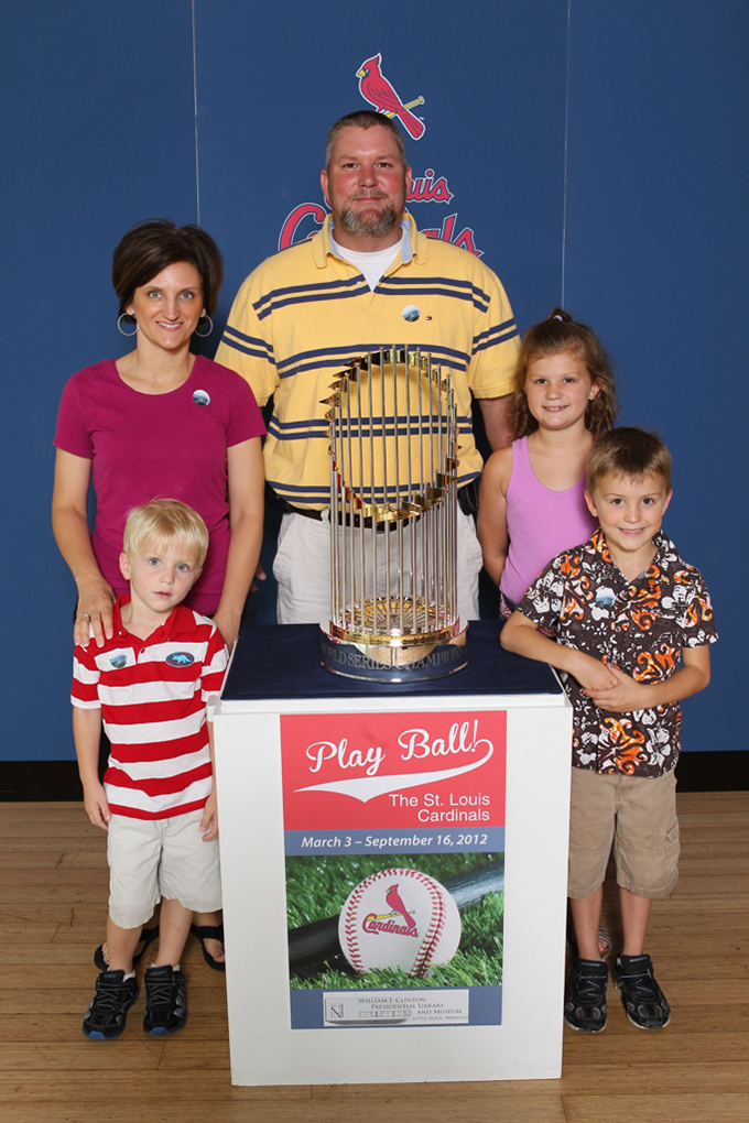 217 ©NELSON CHENAULT CLINTON CENTER presents ST LOUIS CARDINALS WORLD CHAMPIONSHIP TROPHY 070712