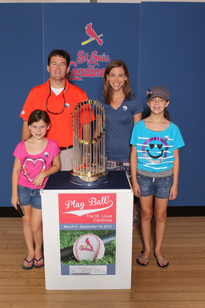 137 ©NELSON CHENAULT CLINTON CENTER presents ST LOUIS CARDINALS WORLD CHAMPIONSHIP TROPHY 070712