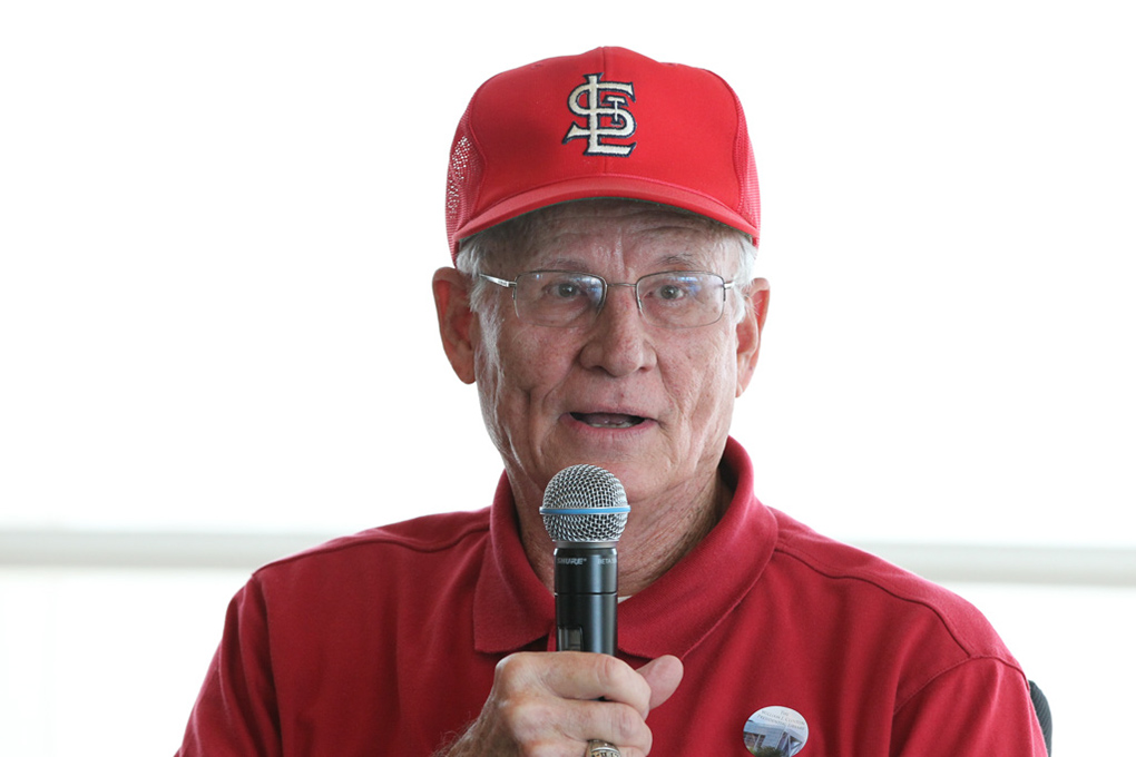 107 ©NELSON CHENAULT CLINTON CENTER presents ST LOUIS CARDINALS WORLD CHAMPIONSHIP TROPHY 070712