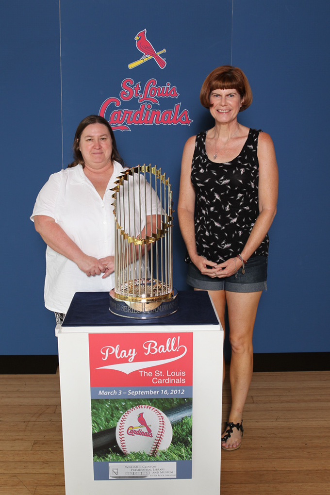 225 ©NELSON CHENAULT CLINTON CENTER presents ST LOUIS CARDINALS WORLD CHAMPIONSHIP TROPHY 070712