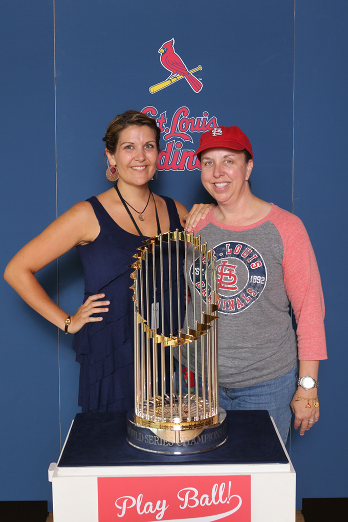 237 ©NELSON CHENAULT CLINTON CENTER presents ST LOUIS CARDINALS WORLD CHAMPIONSHIP TROPHY 070712