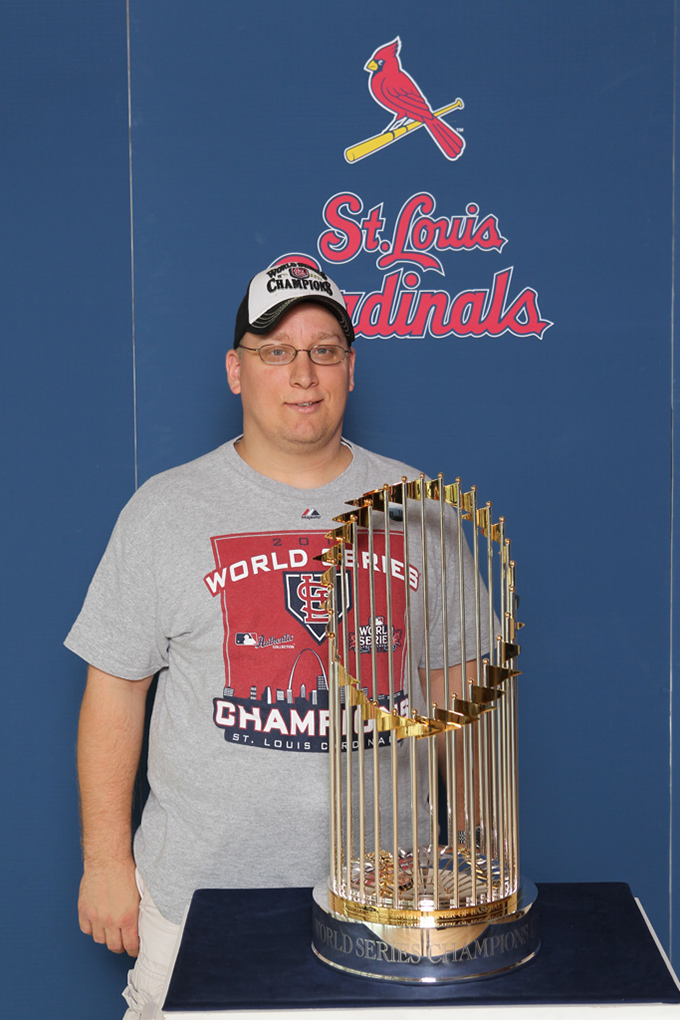 221 ©NELSON CHENAULT CLINTON CENTER presents ST LOUIS CARDINALS WORLD CHAMPIONSHIP TROPHY 070712