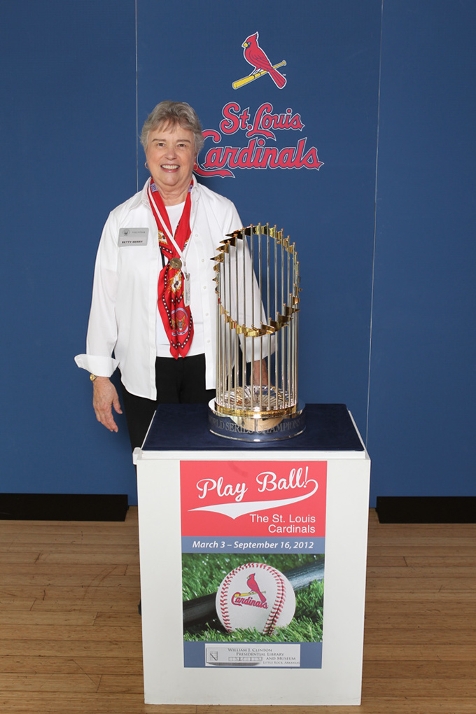 161 ©NELSON CHENAULT CLINTON CENTER presents ST LOUIS CARDINALS WORLD CHAMPIONSHIP TROPHY 070712