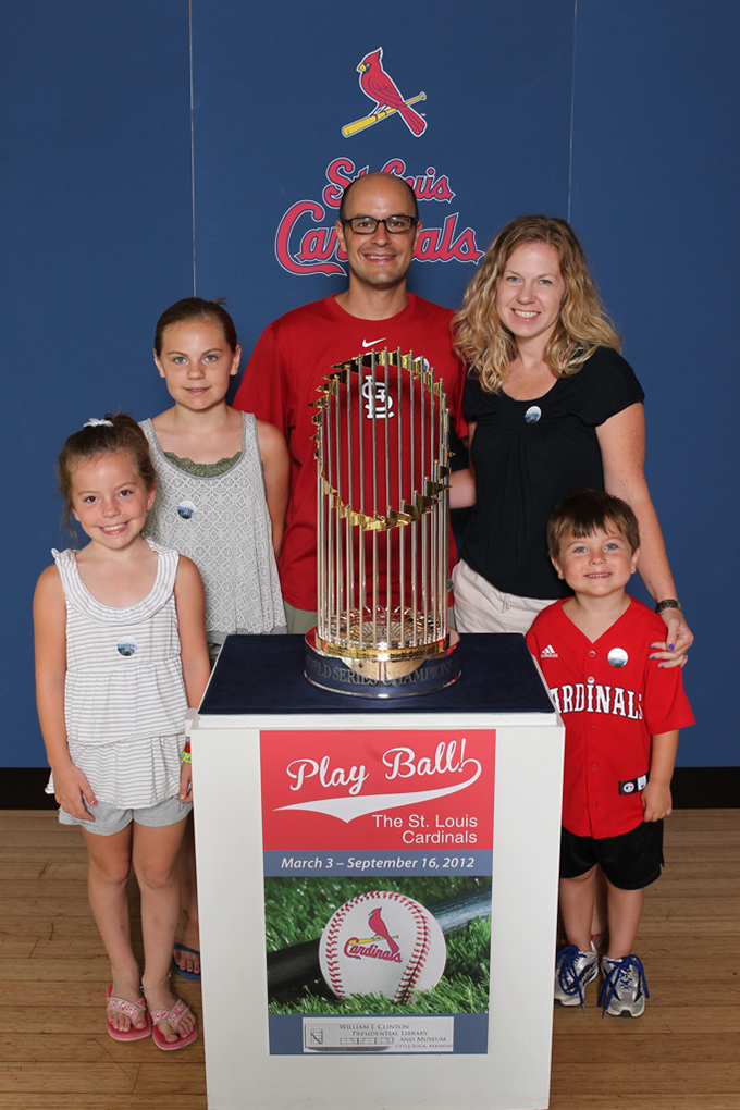 159 ©NELSON CHENAULT CLINTON CENTER presents ST LOUIS CARDINALS WORLD CHAMPIONSHIP TROPHY 070712