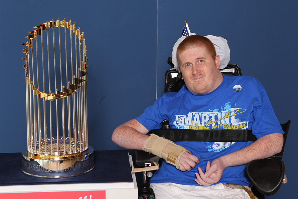 177 ©NELSON CHENAULT CLINTON CENTER presents ST LOUIS CARDINALS WORLD CHAMPIONSHIP TROPHY 070712