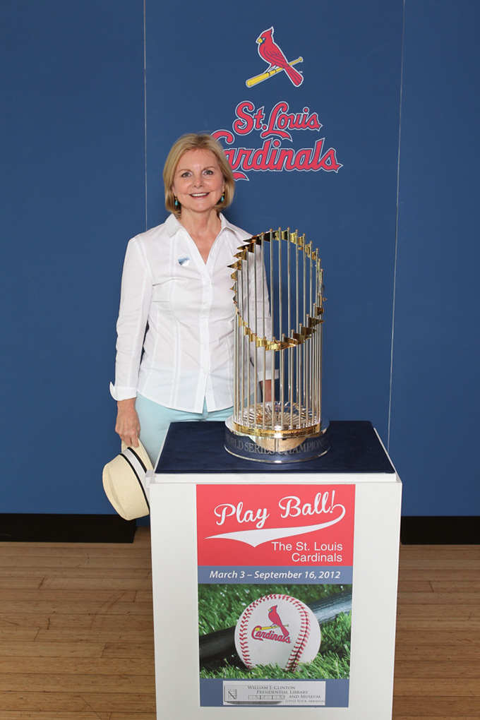 266 ©NELSON CHENAULT CLINTON CENTER presents ST LOUIS CARDINALS WORLD CHAMPIONSHIP TROPHY 070712