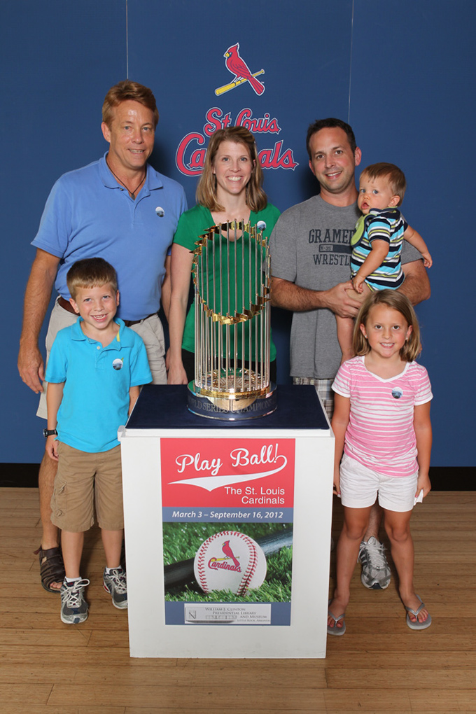 208 ©NELSON CHENAULT CLINTON CENTER presents ST LOUIS CARDINALS WORLD CHAMPIONSHIP TROPHY 070712