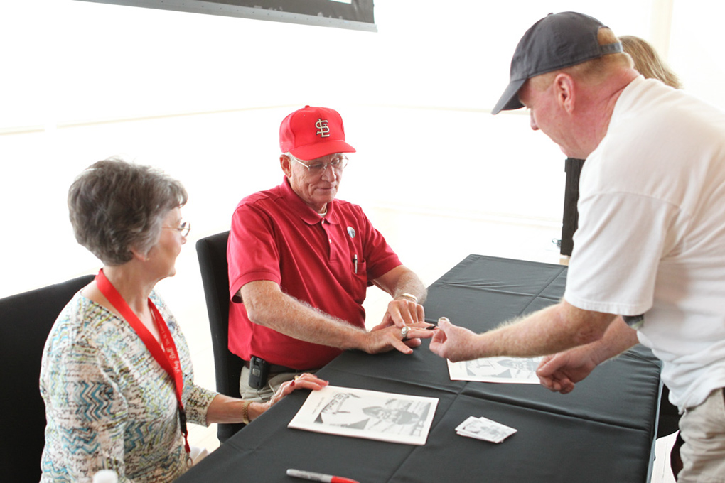 248 ©NELSON CHENAULT CLINTON CENTER presents ST LOUIS CARDINALS WORLD CHAMPIONSHIP TROPHY 070712
