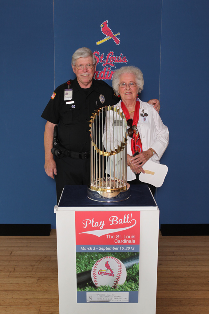 23 ©NELSON CHENAULT CLINTON LIBRARY presents ST LOUIS CARDINALS WORLD CHAMPIONSHIP TROPHY 070812