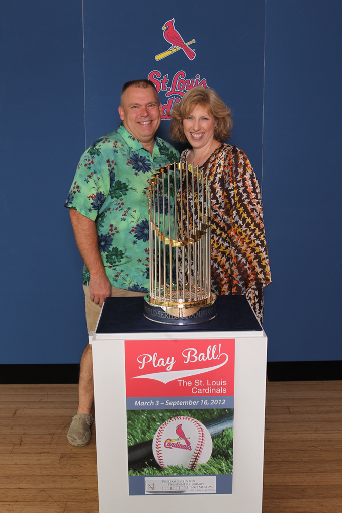 19 ©NELSON CHENAULT CLINTON LIBRARY presents ST LOUIS CARDINALS WORLD CHAMPIONSHIP TROPHY 070812
